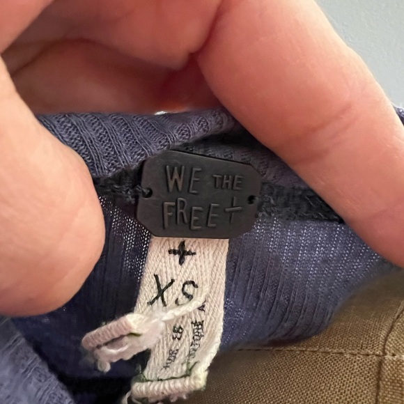 Free People We the Free long sleeve ribbed long sleeve shirt size XS - Picture 5 of 6